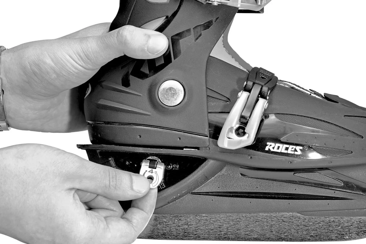 Roces Adjustable Ice Skate For Kids-Mod. Mck F Deep Pink-White